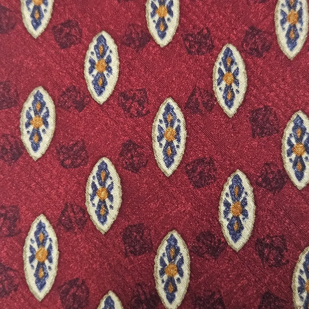 Woodward men’s silk